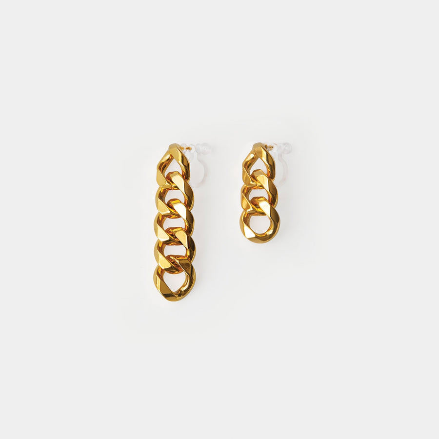 Asymmetrical Curb Chain Clip-on Earrings in Gold_EARA