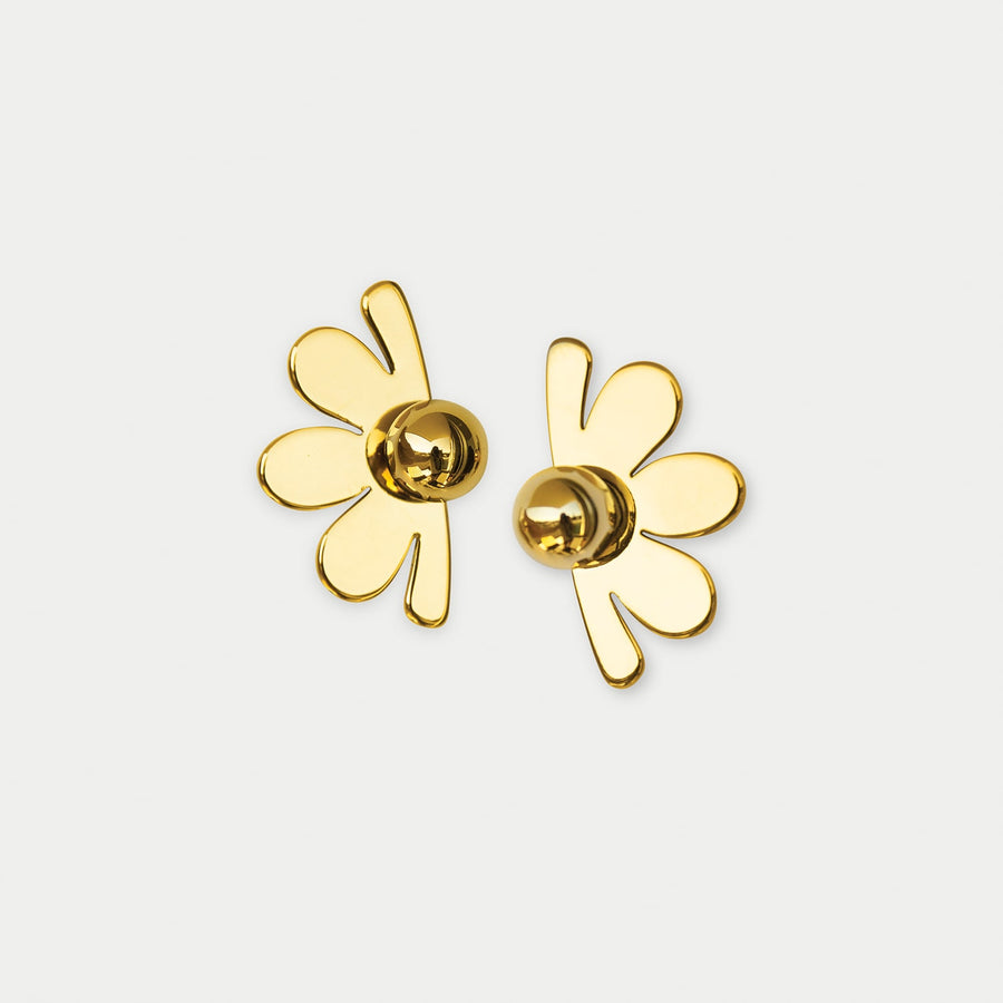 Gold Daisy Clip-on Earrings - Eara Clips
