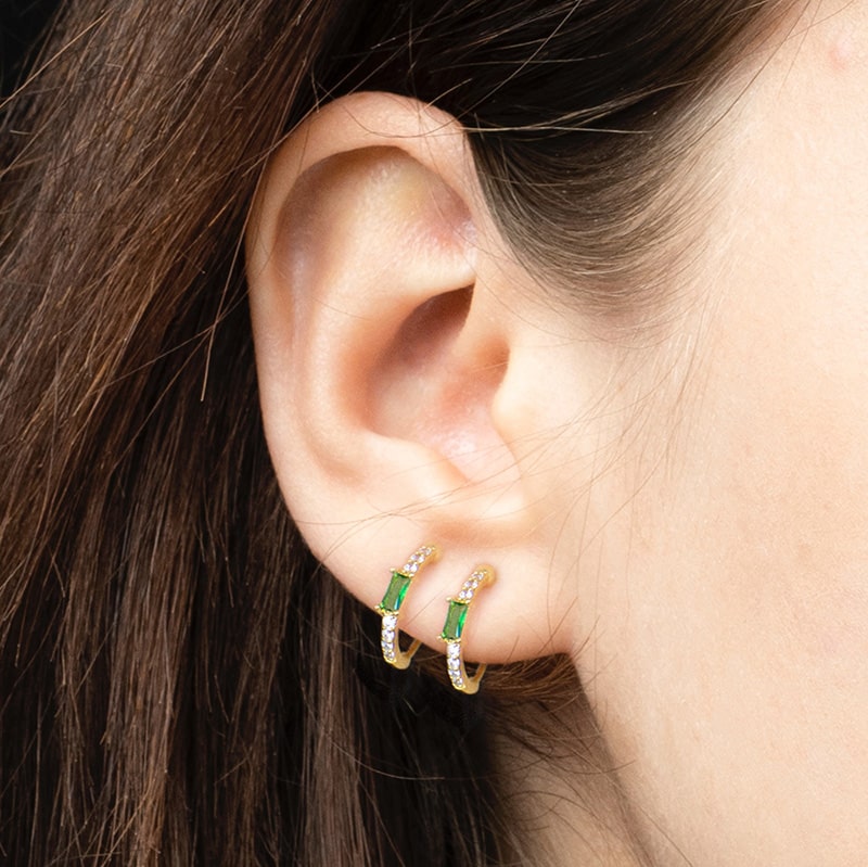 EARA Emerald Clip-on earrings